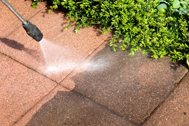 Best Commercial Building Pressure Washing  in Brewster Hill, NY